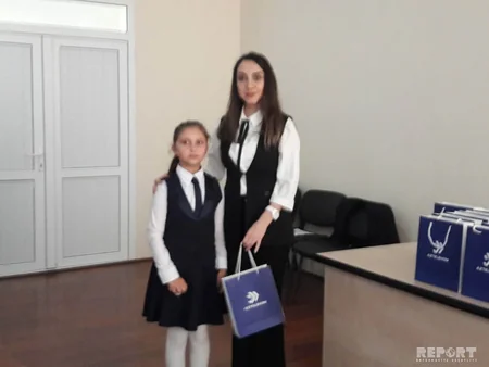 Cəlilabadda məktəblilərə internetdəki təhlükələrdən danışılıb - VİDEO