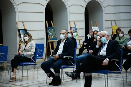 Tbilisi Şəhər Şurasında Azərbaycan dilində şeirlər səsləndirilib