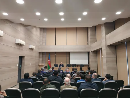 AQTA-da balıq və balıq məhsullarının idxalı ilə məşğul olan sahibkarlarla görüş keçirilib