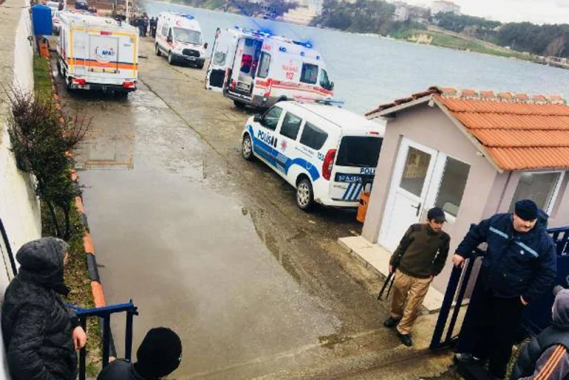 В Турции на грузовом судне произошел взрыв, 1 человек погиб, еще 1 ранен