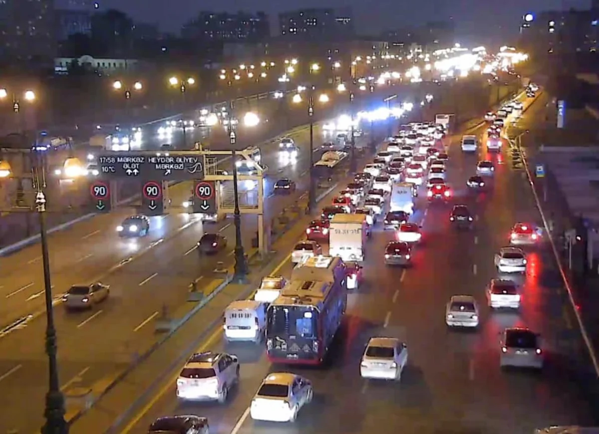 BNA: Yollardakı sıxlıq marşrut avtobuslarının intervalına mənfi təsir edir