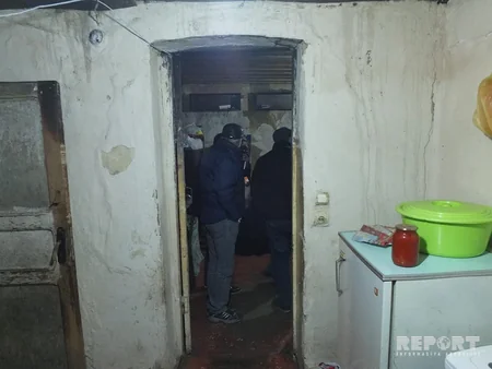 Gürcüstanda yaşayan azərbaycanlı ailənin çətin günləri: darısqal kirayə mənzil, məktəbə getməyən uşaqlar - REPORTAJ