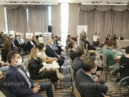İstanbulda Anım Günü ilə əlaqədar sərgi keçirilib