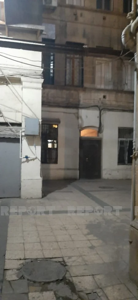 Bakıda 35 yaşlı qadın intihar edib