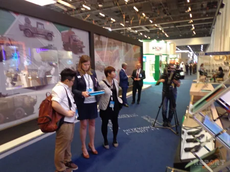 ​Азербайджанский стенд вызвал повышенный интерес гостей выставки IDEX-2015