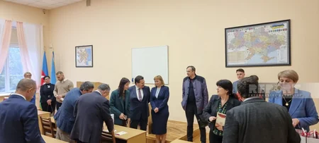 Milli Məclisin deputatları Kiyev Milli Universitetində olublar