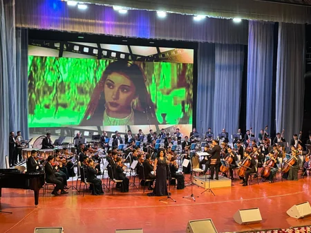 Honored artist represents Azerbaijan at prestigious international event in Turkmenistan