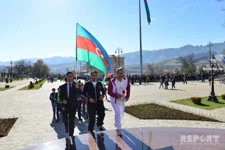 Lerikdə Bayraq Günü münasibəti ilə veloyürüş keçirilib - FOTO