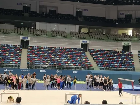 Azərbaycan Gimnastika Federasiyası ilk dəfə valideynlərin də iştirakı ilə Estafet Yarışları keçirib