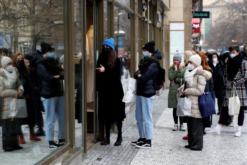 Lithuania detects 2 cases of omicron variant