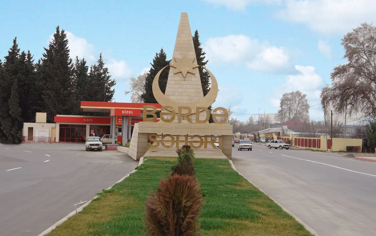 В Барде закрыли рынок из-за нарушения правил пожарной безопасности