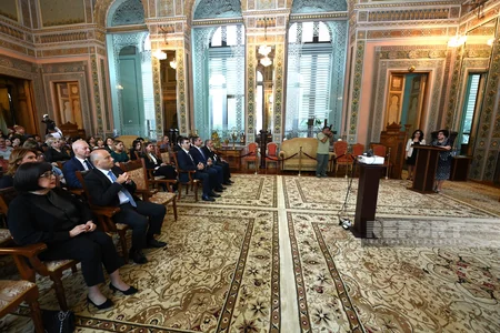 “Silahın mistik gözəlliyi” adlı kataloqun təqdimatı olub