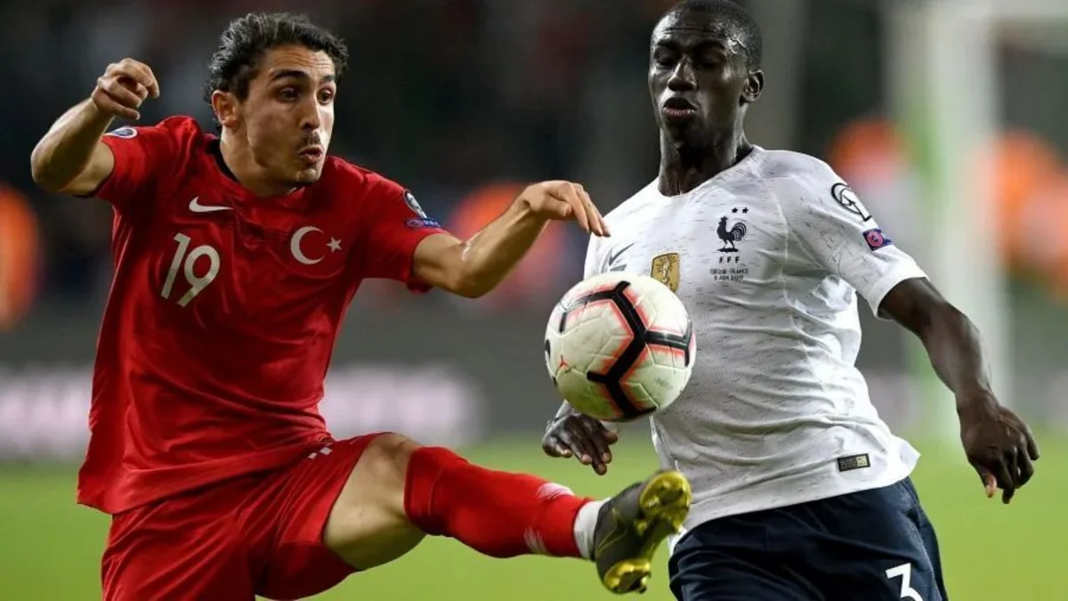 Türkiyə millisinin üzvü və tanınmış futbolçular küçəyə çıxa bilmir - SİYAHI