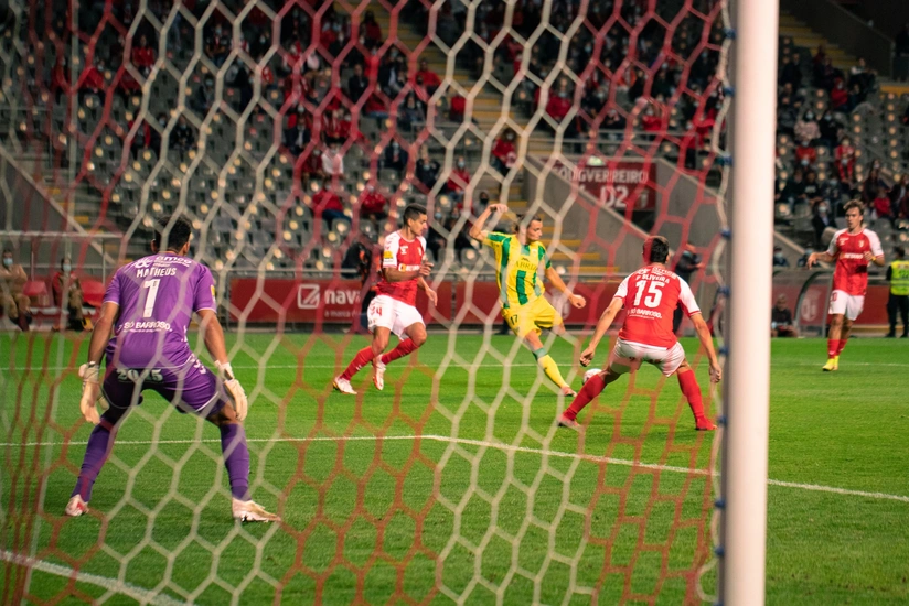 Azərbaycan millisinin futbolçusu Portuqaliya çempionatında qol vurub