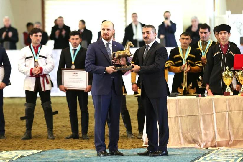 Bilal Ərdoğan çövkən milli oyunu üzrə Prezident Kubokunun mükafatlandırma mərasiminə qatılıb