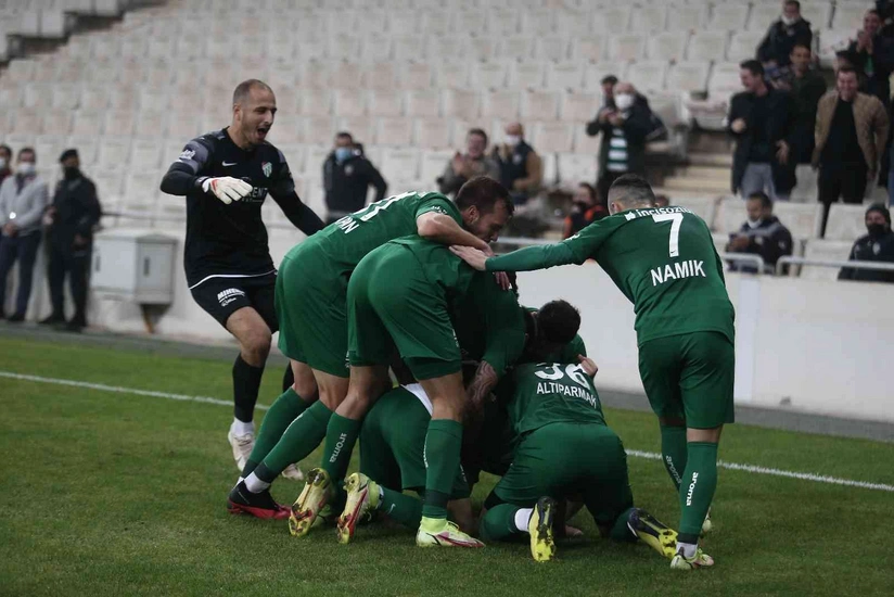 Türkiyə çempionatında Azərbaycan dueli: Ələskərovun komandası qalib gəldi