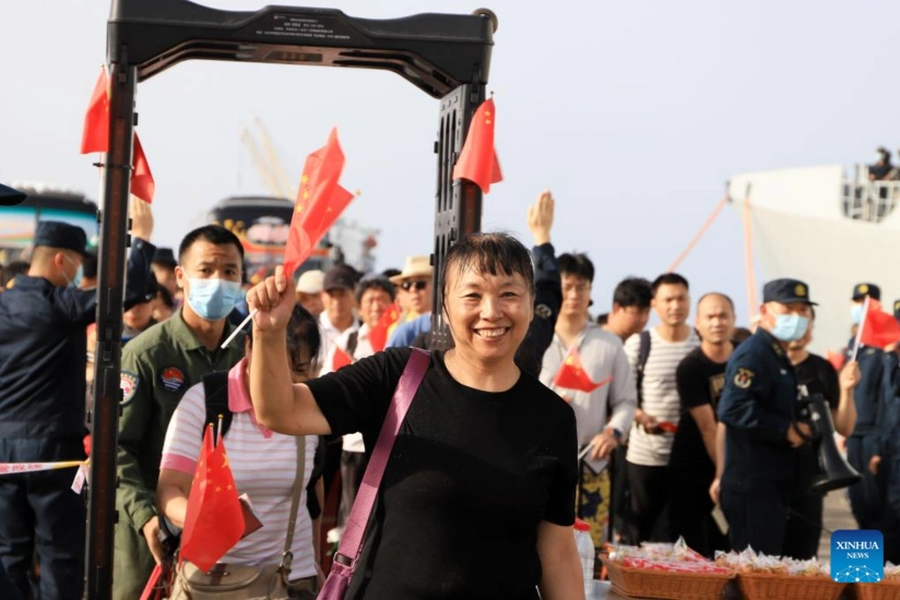 Dünya ölkələri vətəndaşlarını Sudandan təxliyə edir