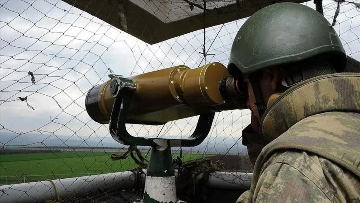 Турецкие военные задержали на границе террориста РКК