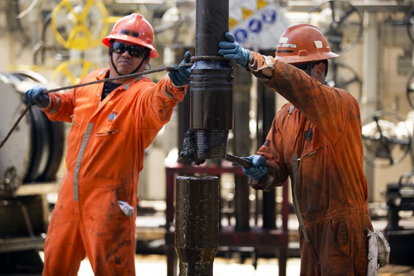 В Азербайджане переработка нефти сократилась более чем на 4%