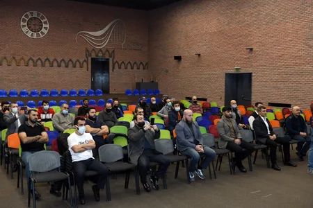 Gənclər və İdman Nazirliyi AMADA ilə birlikdə seminar keçirib