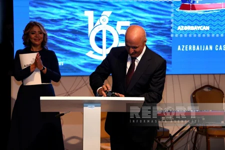 Ulu Öndər Heydər Əliyevin və akademik Zərifə Əliyevanın xatirəsinə həsr edilmiş Əbədi sevgi adlı tədbir keçirilib