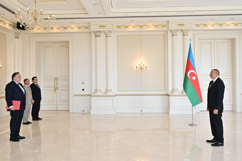 İlham Əliyev Çex Respublikasının yeni səfirinin etimadnaməsini qəbul edib - YENİLƏNİB