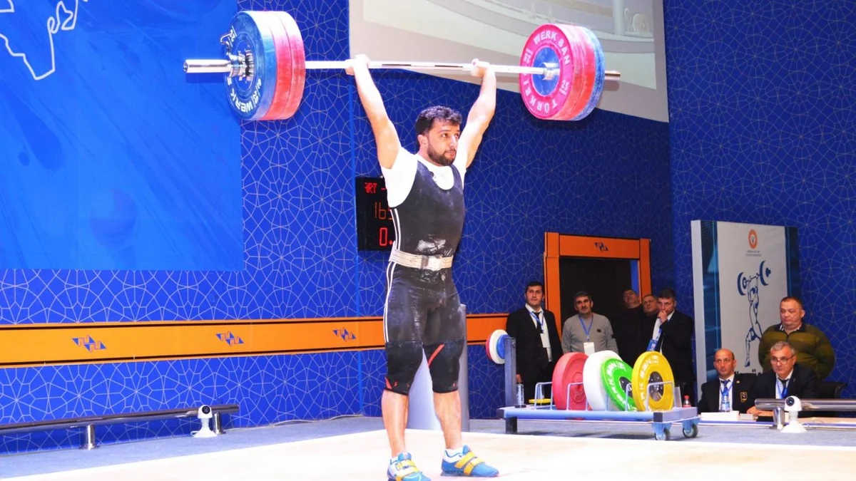 Ağırlıqqaldırma üzrə Azərbaycan çempionatına yekun vurulub