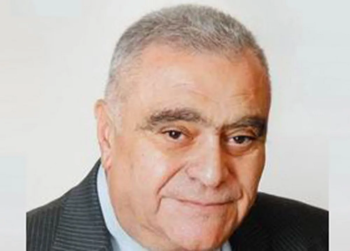 Rektor: TV-lərə çıxan gənclər arasında saqqal saxlayanların sayı çoxdur