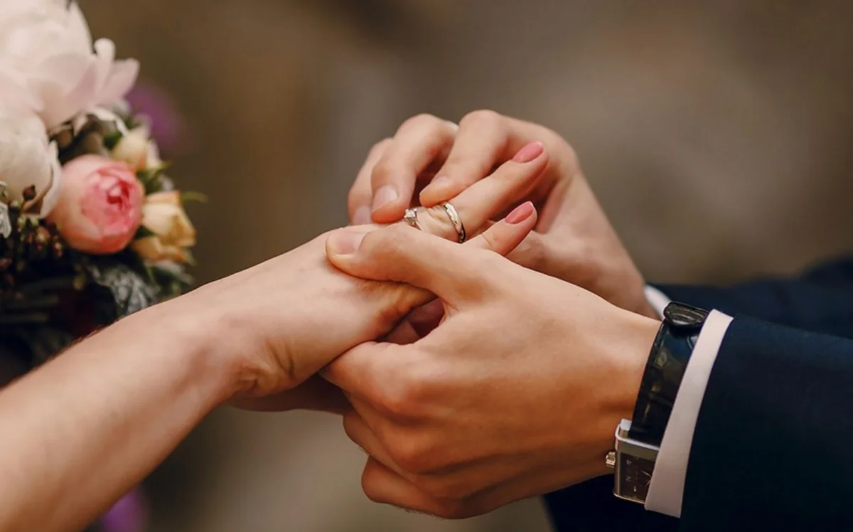 Azərbaycanda nikah yaşı ilə bağlı bütün istisnaların aradan qaldırılması təklif olunur