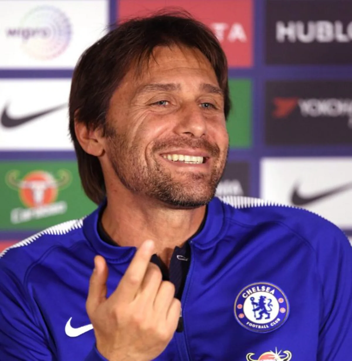 Antonio Conte to shave his beard if Chelsea lose to Qarabag FC