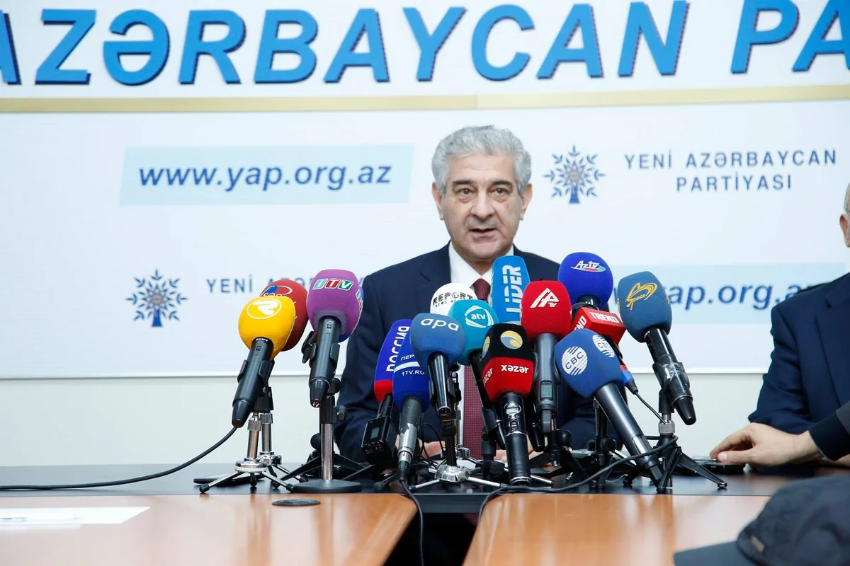 Əli Əhmədov: Parlament seçkiləri demokratik, ədalətli və şəffaf keçirilib