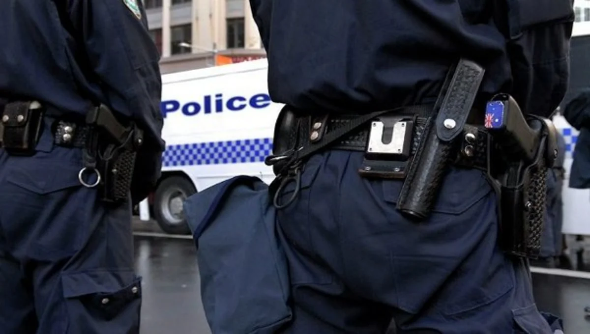 Protesters clash, police use pepper spray at 'Reclaim Australia' rally