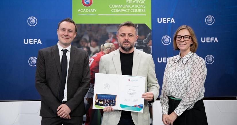 Qarabağ rəsmisi UEFA Akademiyasının kursunda iştirak edib