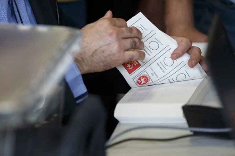 ​Türkiyədə parlament seçkisində saxtakarlıq olunduğu iddia edilir