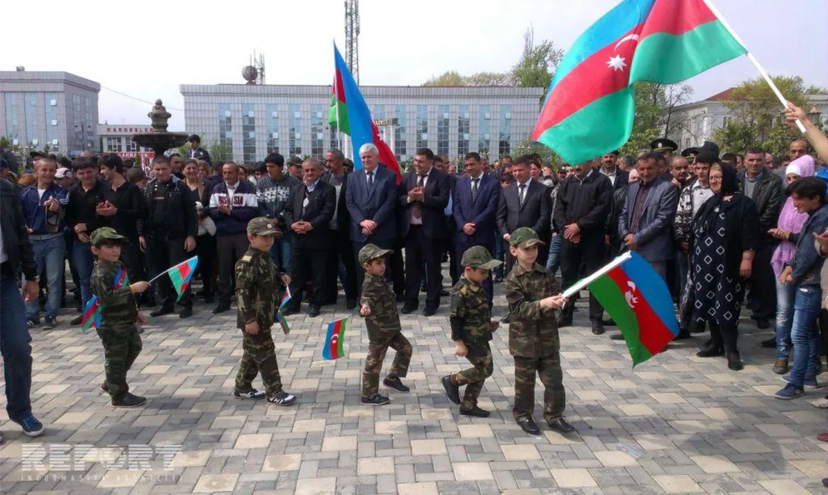 Lənkəran çağırışçıları hərbi xidmətə yola düşüb - FOTO - VİDEO