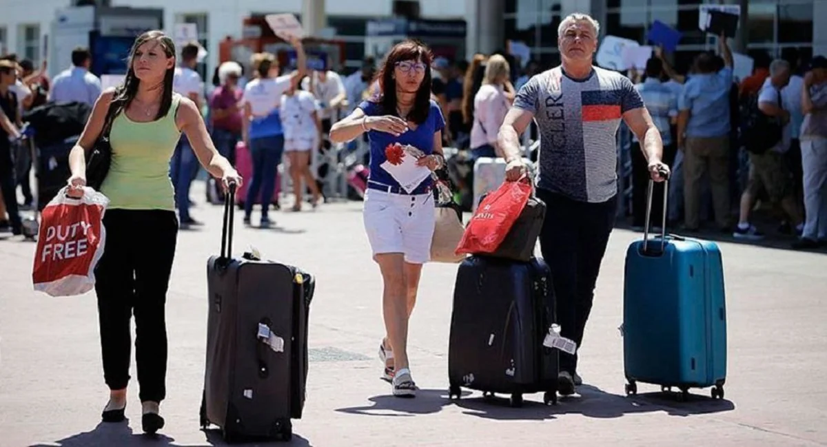 Azərbaycan rusiyalı turistlər üçün ən populyar istiqamətlər sırasına daxil olub