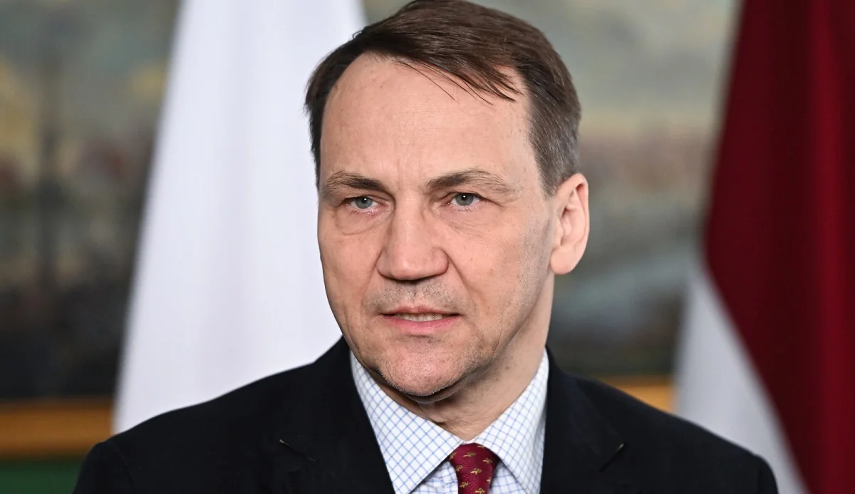 Глава МИД Польши пригрозил закрыть оставшиеся в стране консульства РФ