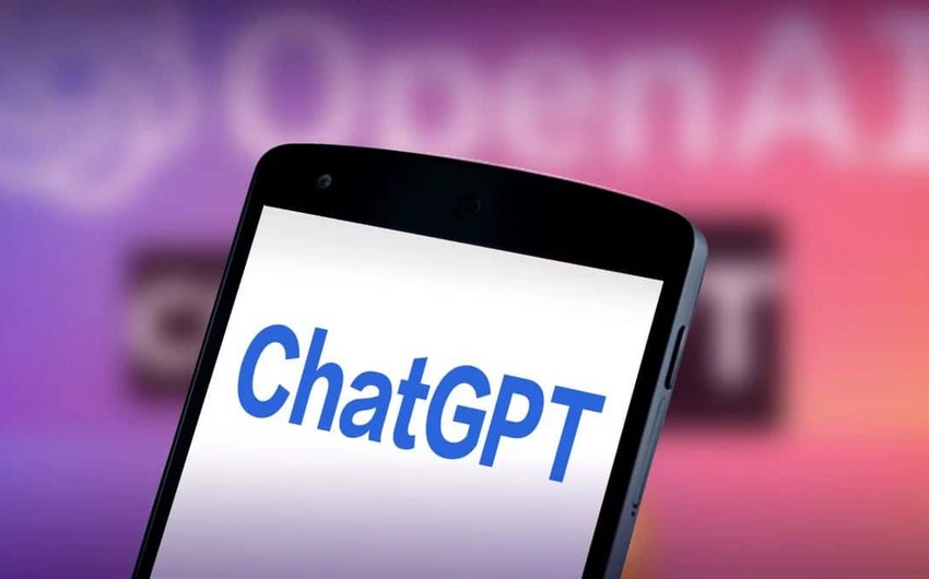 Azərbaycanda mobil cihazlarda “ChatGPT”nin payı mayda 16 % azalıb
