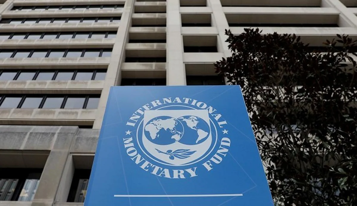 МВФ впервые в истории зафиксировал остановку мировой экономики