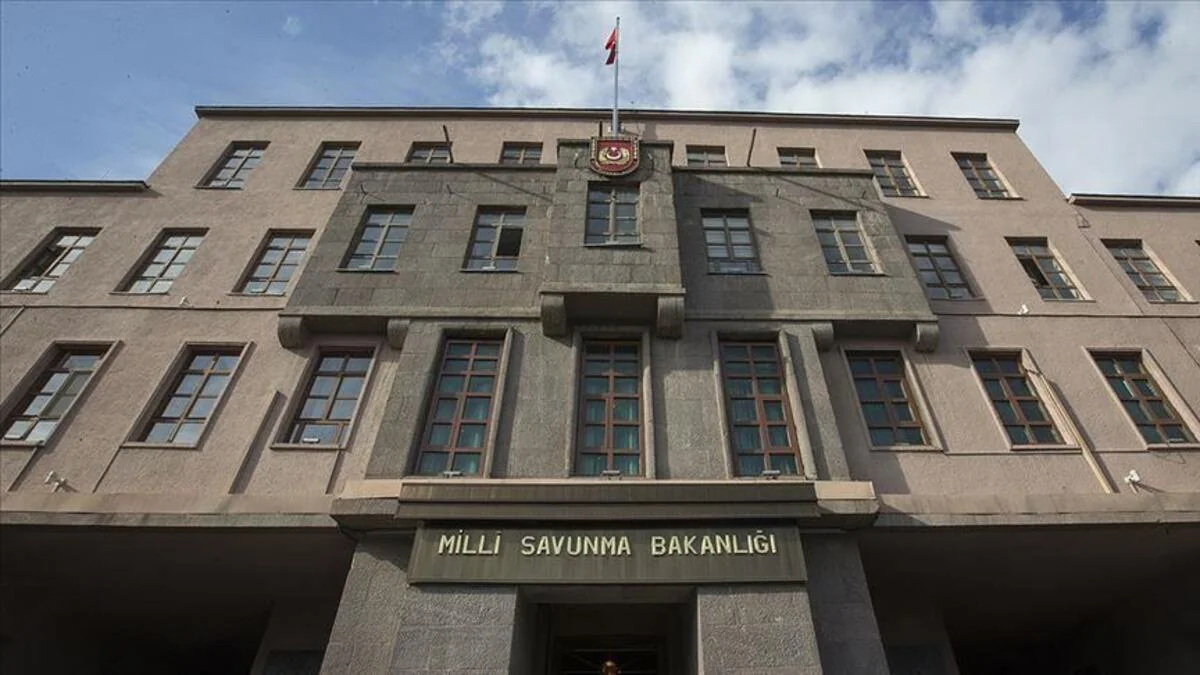 Türkiyə Milli Müdafiə Nazirliyi Azərbaycanı təbrik etdi