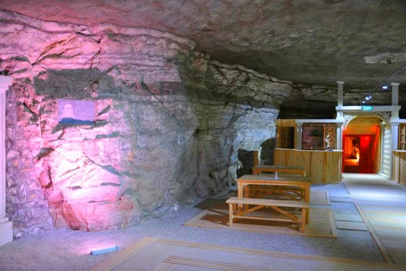 Baş konsul: Qazaxıstanlı turistlər üçün daha çox Naftalan və Duzdağ kurortları cəlbedicidir