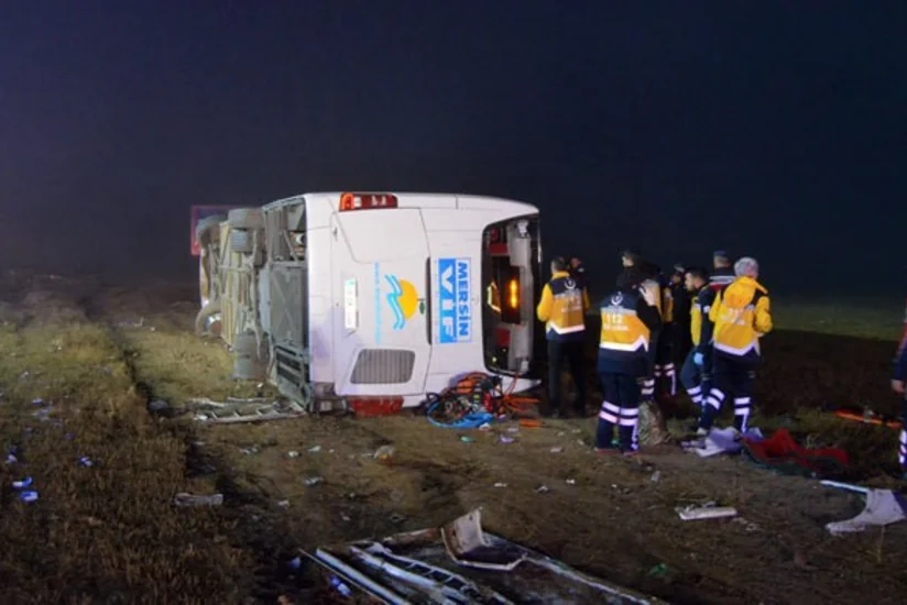 Türkiyədə avtobus aşıb, 1 nəfər ölüb, 37 nəfər yaralanıb