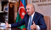 Президент Ильхам Алиев наградил Рауфа Велиева орденом За службу Отечеству III степени