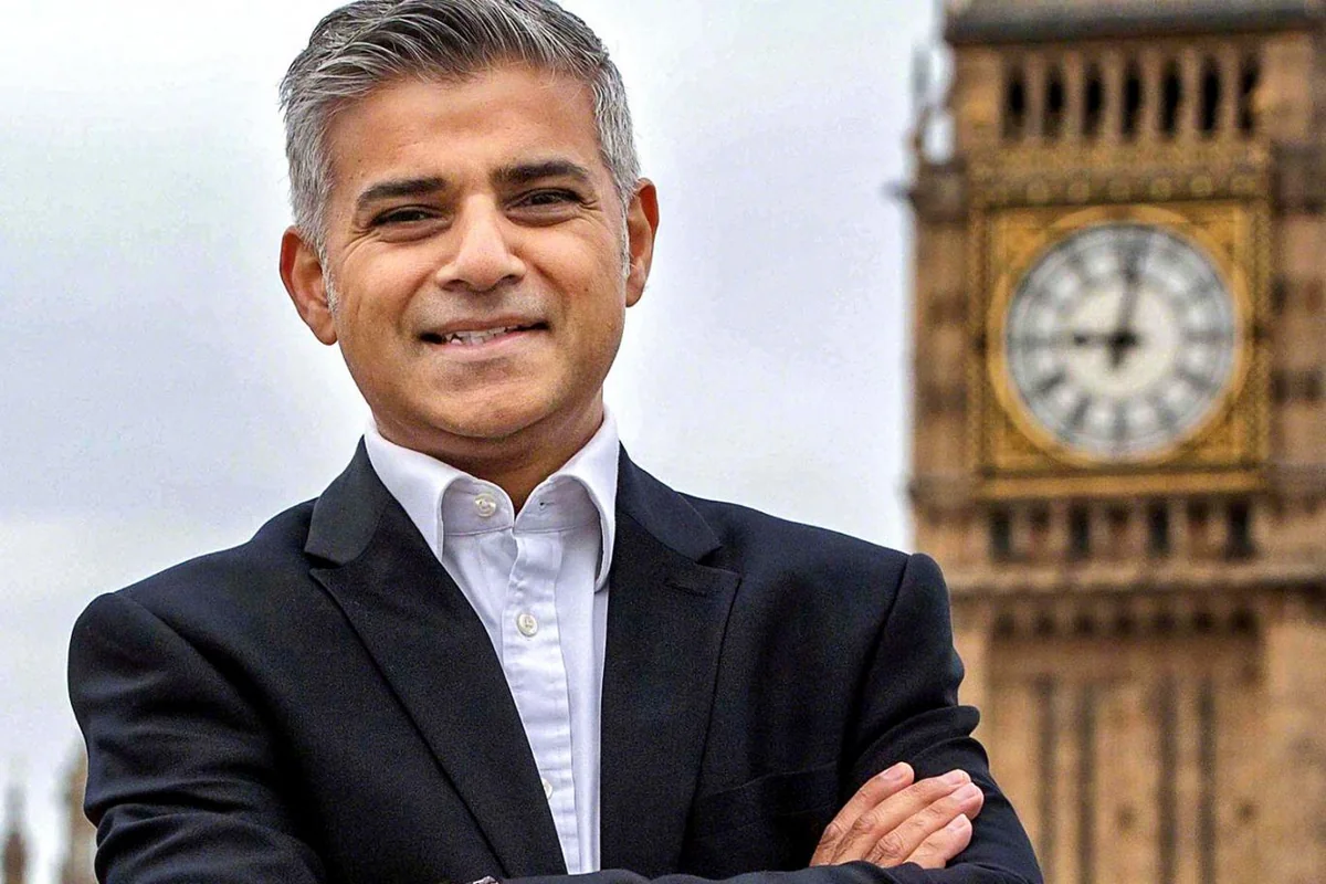 Londonun meri Britaniyanın XİN rəhbərini istefaya çağırıb