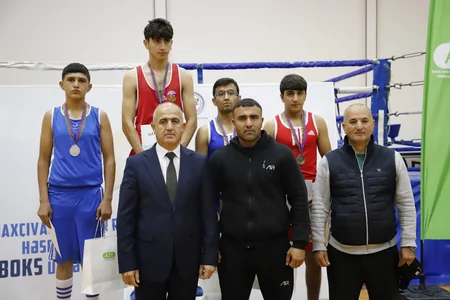 Naxçıvanda 100 illik yubileyə həsr olunmuş boks birinciliyinin qalibləri müəyyənləşib