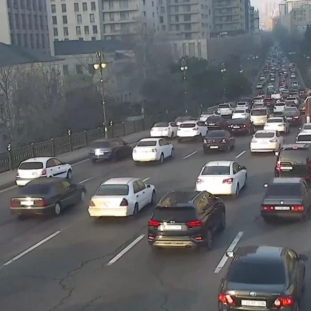 Bakıda hazırda sıxlıq müşahidə edilən yollar məlum olub