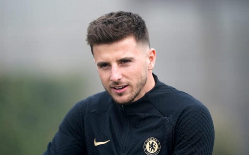 Mançester Yunayted Çelsinin futbolçusu ilə şəxsi razılıq əldə edib