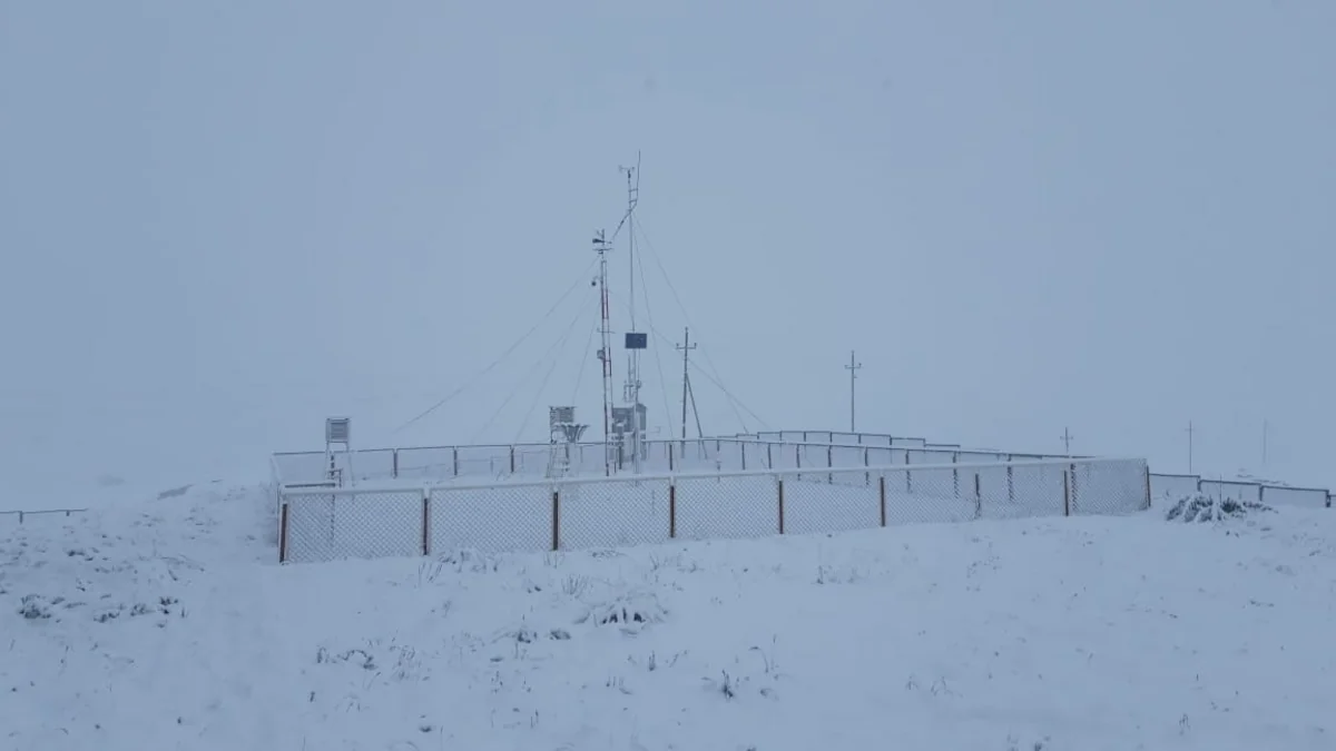 Şahdağa qar, regionlara yağış yağıb