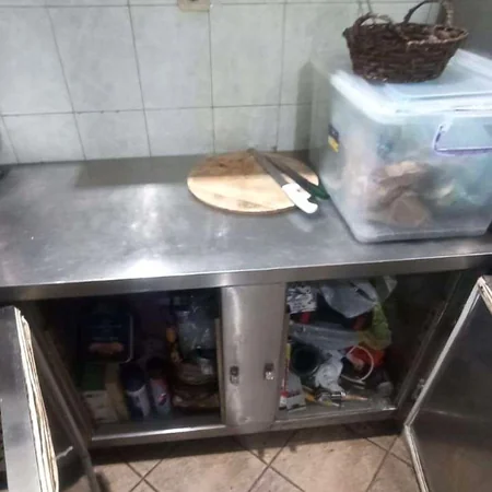 Bakıda nöqsanlar aşkarlanan restoranın fəaliyyəti məhdudlaşdırılıb