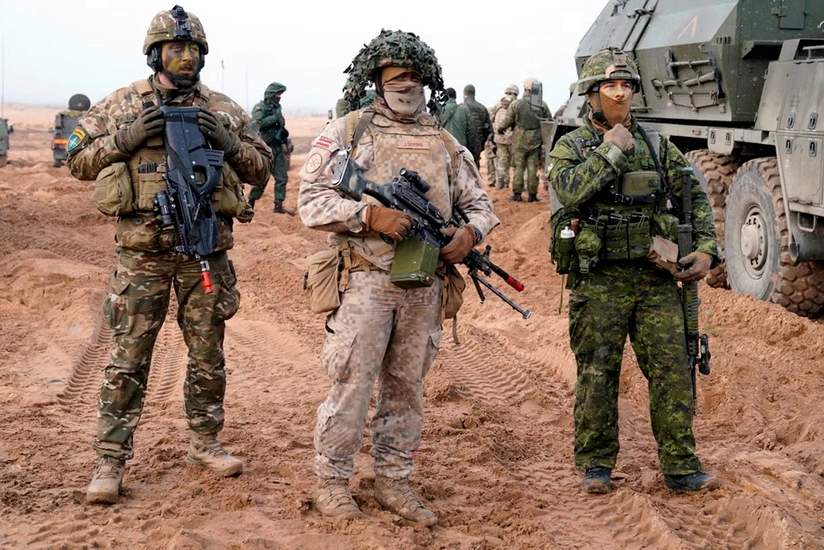 НАТО значительно увеличит свой контингент в Латвии